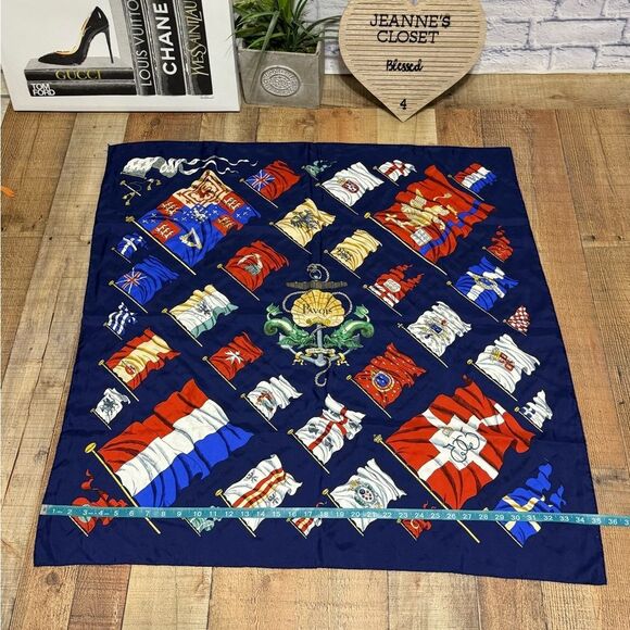 HERMES Hermes Carre 90 Scarf Muffler PAVOIS Ship Flag Pattern 100% Silk blue - Picture 13 of 16